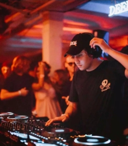 احمد اخنوش ولد اخنوش