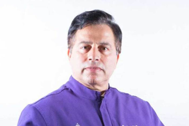 التازي طبيب التجميل