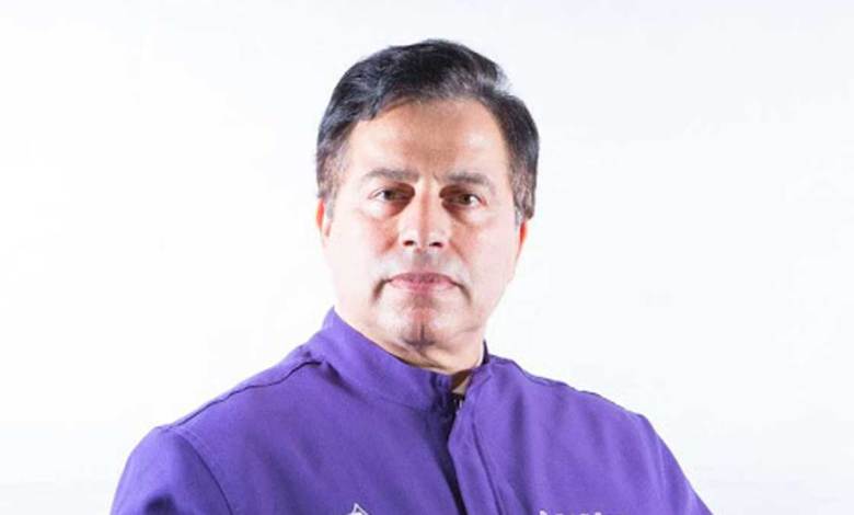 التازي طبيب التجميل