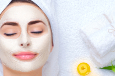 وصفات طبيعية لتفتيح البشرة: وصفات متنوعة