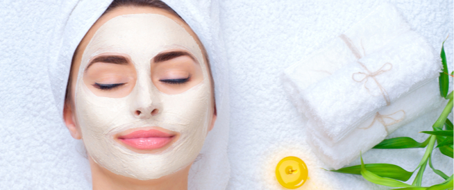 وصفات طبيعية لتفتيح البشرة: وصفات متنوعة